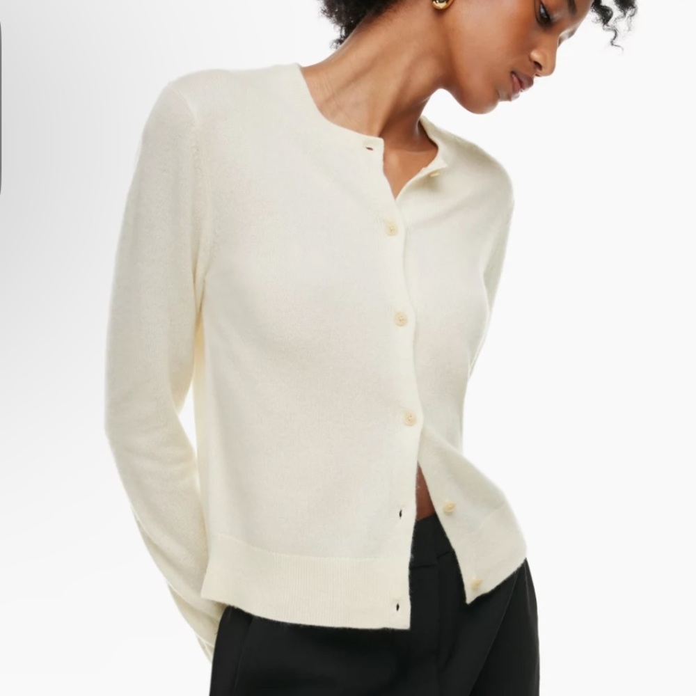 BNWT Aritzia Vanity Cashmere Cardigan